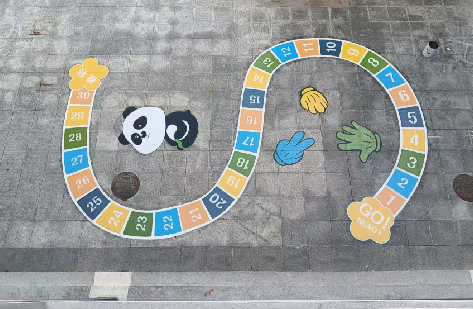 光泽地面游戏彩绘