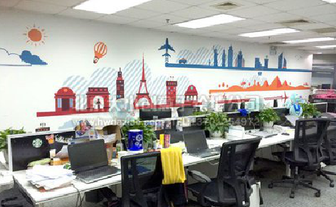 光泽教你设计办公室墙绘的方法。